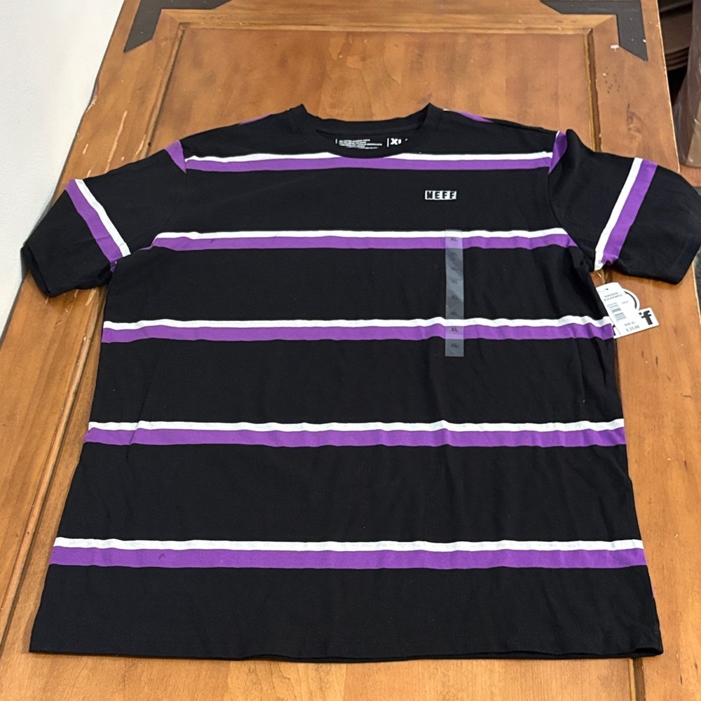 Neff NWT Sorensen Black and Purple Striped Short Sleeve Tee Size XL